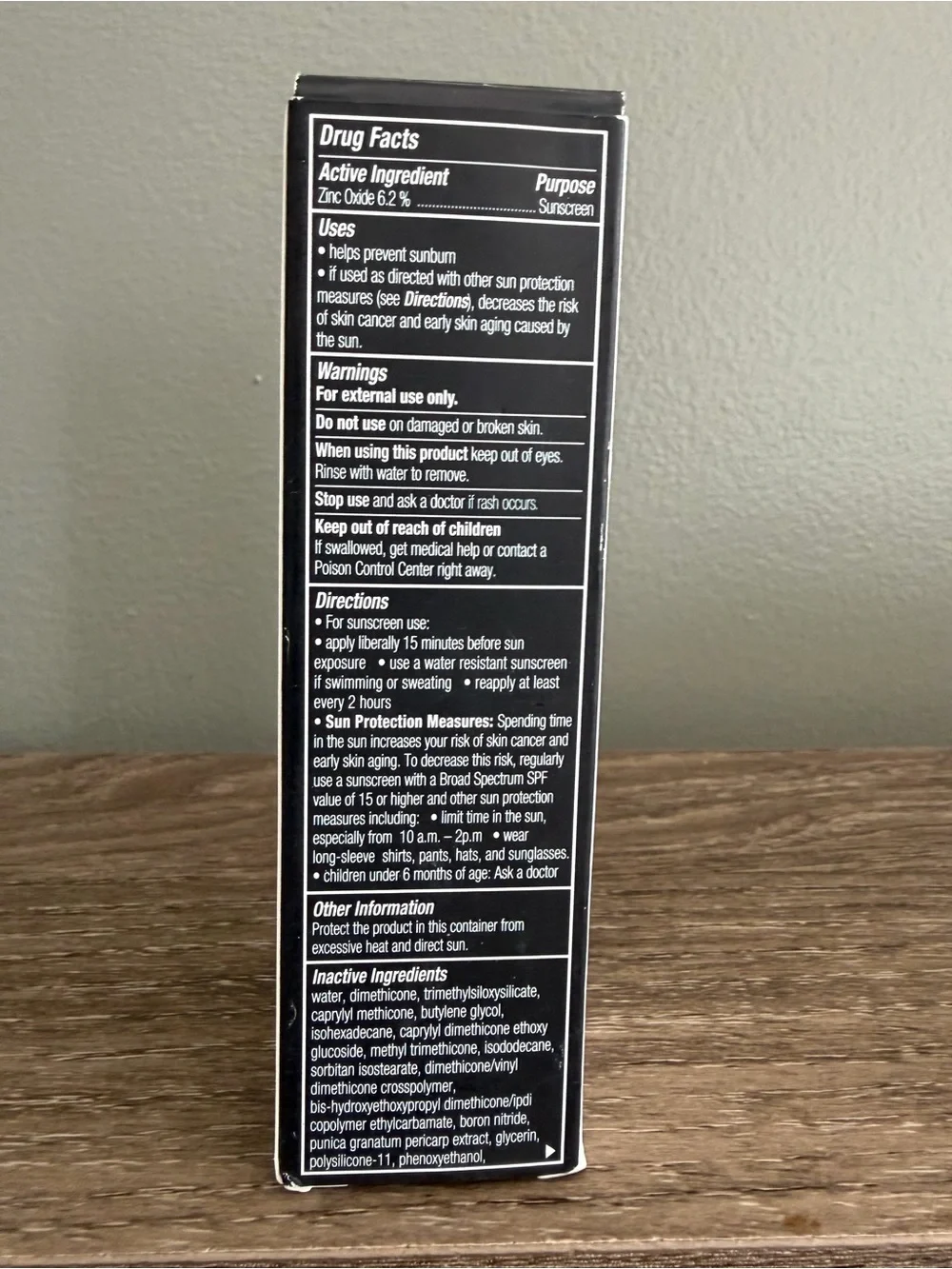 bareMinerals BAREPRO Matte Liquid Foundation -Fair Neutral 10